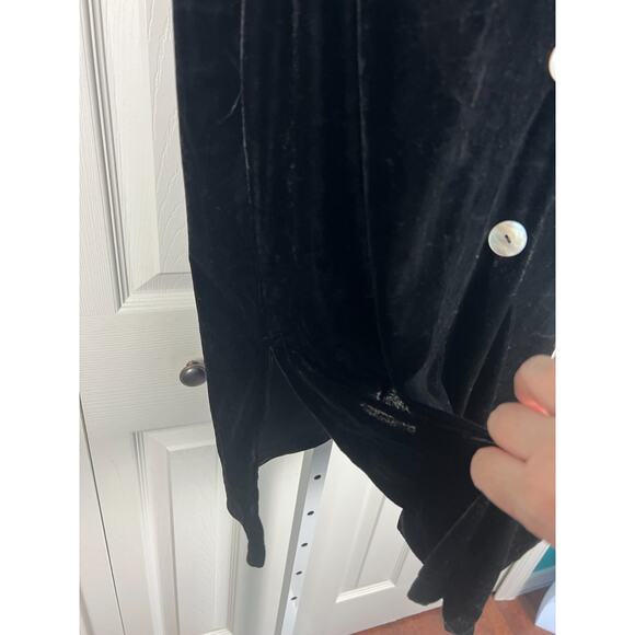 Impressions of California black crushed velvet longline vest shell buttons Small - Picture 5 of 8